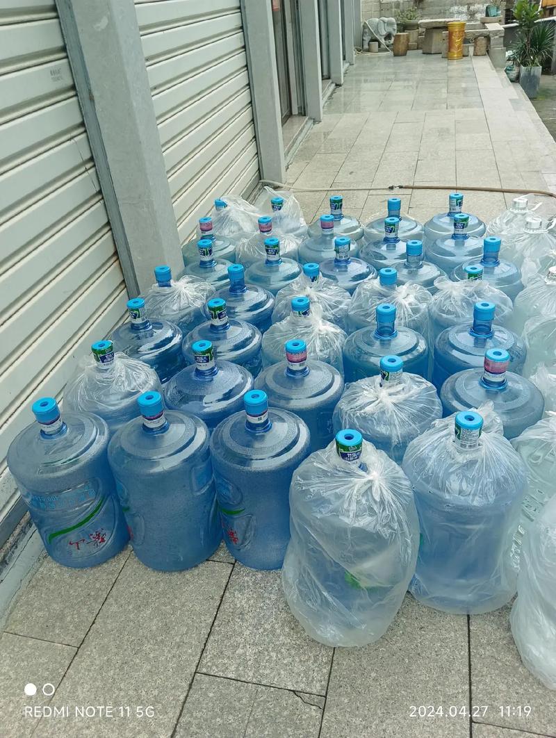 紫山桶水 泉州市區(qū)優(yōu)質(zhì)泡茶山泉水經(jīng)銷商，桶裝水送貨上門